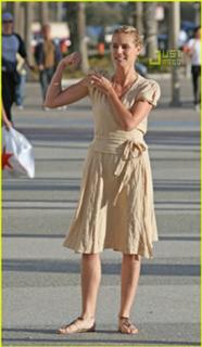 Heidi Klum feet photo thumbnail
