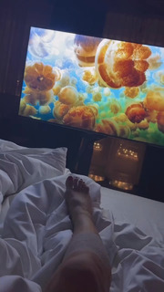 Heidi Klum feet photo thumbnail