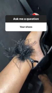 Heidi Klum feet photo thumbnail