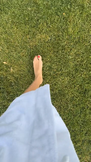 Heidi Klum feet photo thumbnail