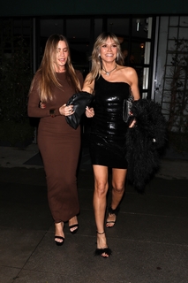 Heidi Klum feet photo thumbnail