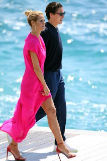 Heidi Klum feet photo thumbnail