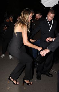 Heidi Klum feet photo thumbnail