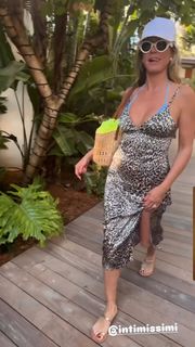 Heidi Klum feet photo 11