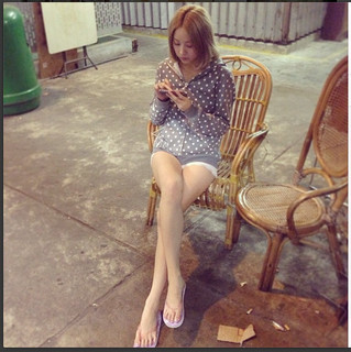 Heidi Lee feet photo 16
