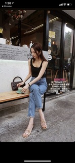 Heidi Lee feet photo 11