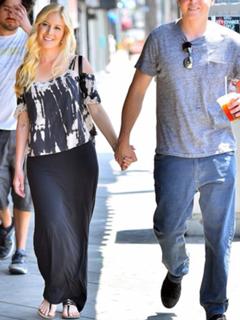 Heidi Montag feet photo thumbnail