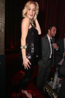 Heidi Montag feet photo thumbnail
