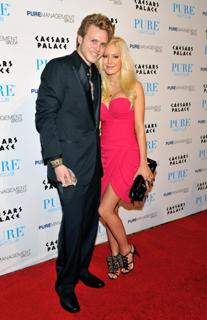 Heidi Montag feet photo thumbnail