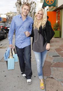 Heidi Montag feet photo thumbnail