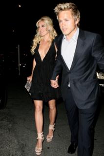 Heidi Montag feet photo thumbnail