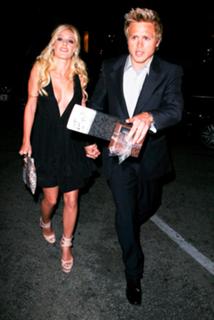 Heidi Montag feet photo thumbnail