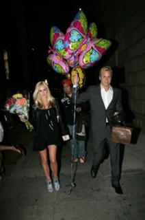 Heidi Montag feet photo thumbnail