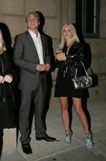 Heidi Montag feet photo thumbnail