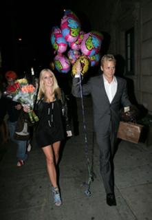 Heidi Montag feet photo thumbnail