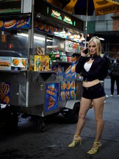 Heidi Montag feet photo thumbnail