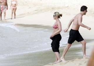 Heidi Range feet photo 17
