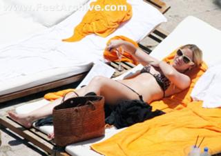Heidi Range feet photo 6