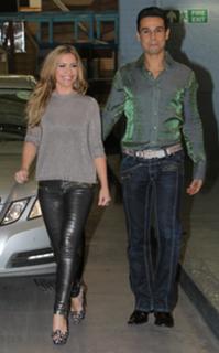 Heidi Range feet photo 3