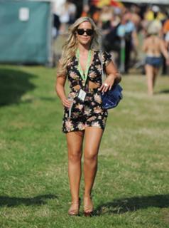 Heidi Range feet photo 3