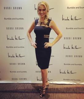 Heidi Watney feet photo 17