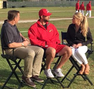 Heidi Watney feet photo 13