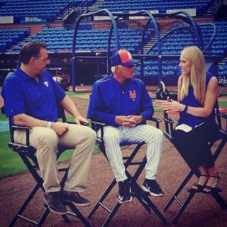 Heidi Watney feet photo 12