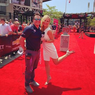 Heidi Watney feet photo 20