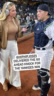 Heidi Watney feet photo 7