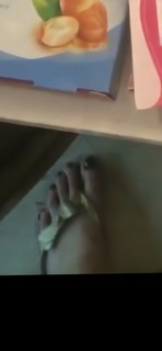 Heidy Karam feet photo thumbnail