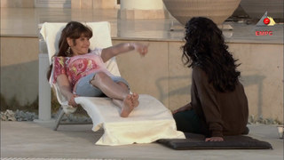 Heidy Karam feet photo thumbnail