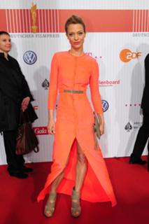 Heike Makatsch feet photo thumbnail