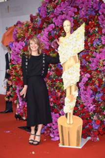 Heike Makatsch feet photo thumbnail