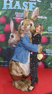 Heike Makatsch feet photo thumbnail