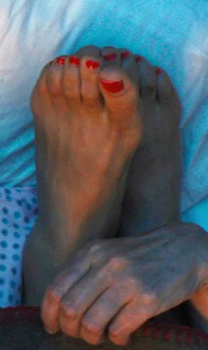 Heike Makatsch feet photo thumbnail