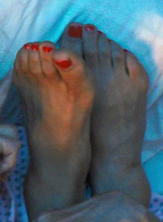 Heike Makatsch feet photo thumbnail