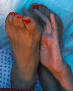 Heike Makatsch feet photo thumbnail