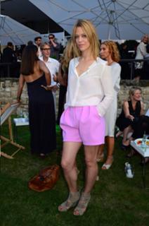 Heike Makatsch feet photo thumbnail