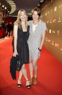 Heike Makatsch feet photo thumbnail