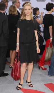 Heike Makatsch feet photo thumbnail