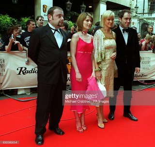Helen Baxendale feet photo 4