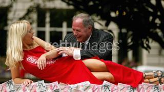 Helen Chamberlain feet photo 19