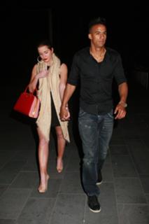 Helen Flanagan feet photo thumbnail