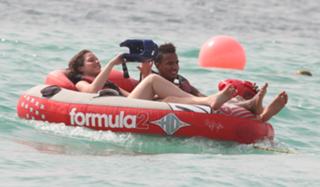 Helen Flanagan feet photo thumbnail