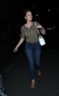 Helen Flanagan feet photo thumbnail