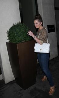 Helen Flanagan feet photo thumbnail