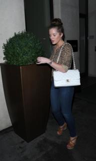 Helen Flanagan feet photo thumbnail