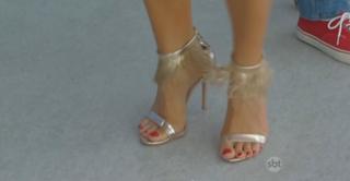 Helen Ganzarolli feet photo thumbnail