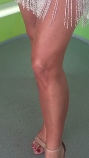 Helen Ganzarolli feet photo thumbnail