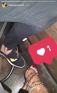 Helen Ganzarolli feet photo thumbnail